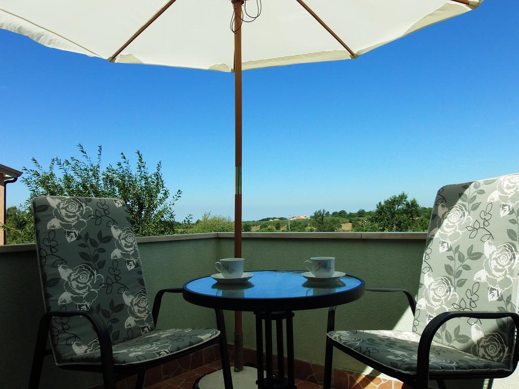 Apartment Cajt Umago Exterior foto